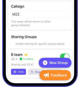 The Sharing Groups screen: a Callsign field reading M22, and below
it a sharing group with member count, online count and a Share
location toggle